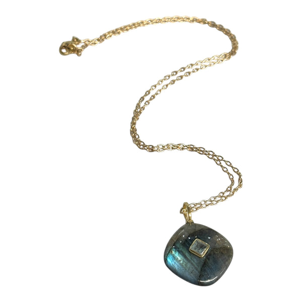 Eye of the Labradorite Necklace
